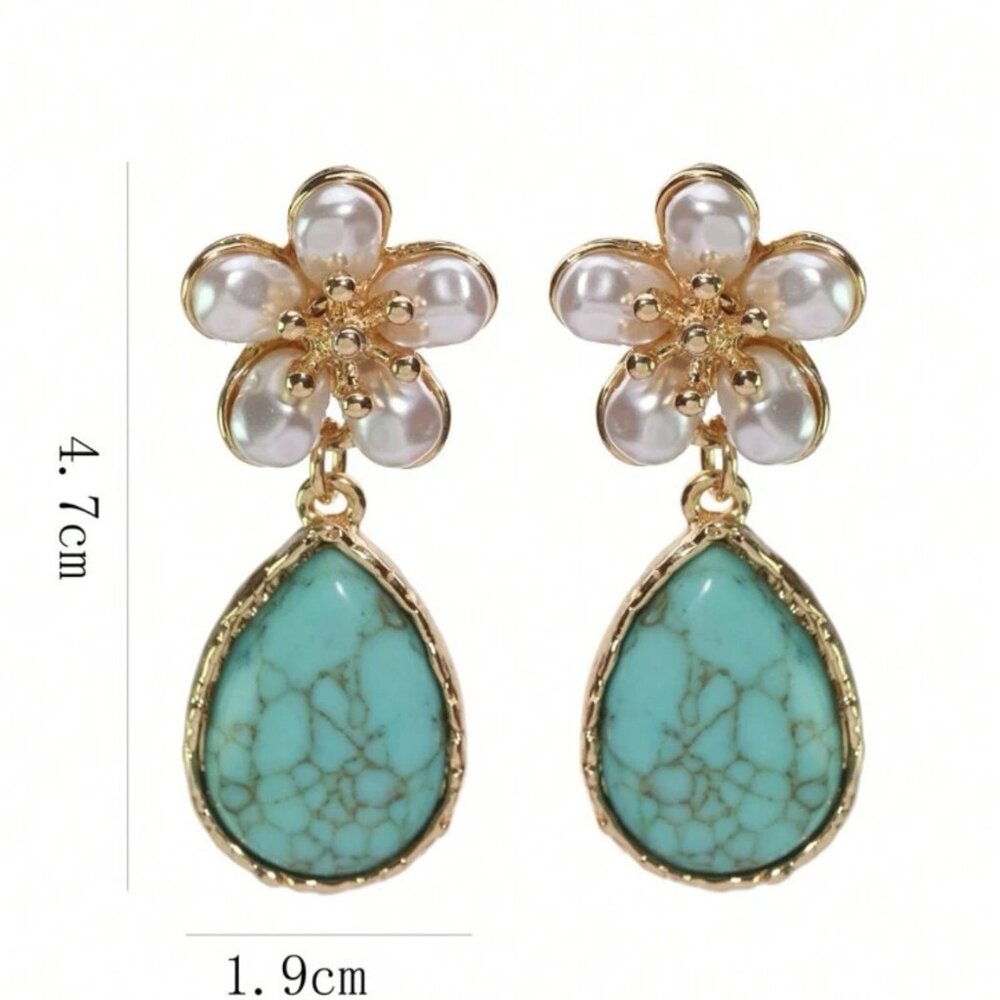 Turquoise Elegant Vintage Faux Pearl and Flower Earrings for women - Picture 3 of 5